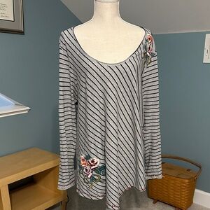 Johnny Was Gray Striped Floral Embroidered Long Sleeve Top